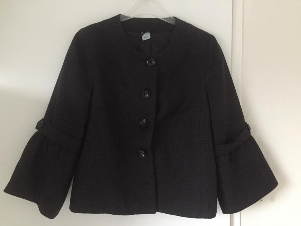 Zwart Bolero Jasje MS Mode maat 44, Kleding | Dames, Jasjes, Kostuums en Pakken, Ophalen of Verzenden, Zo goed als nieuw, Maat 42/44 (L)
