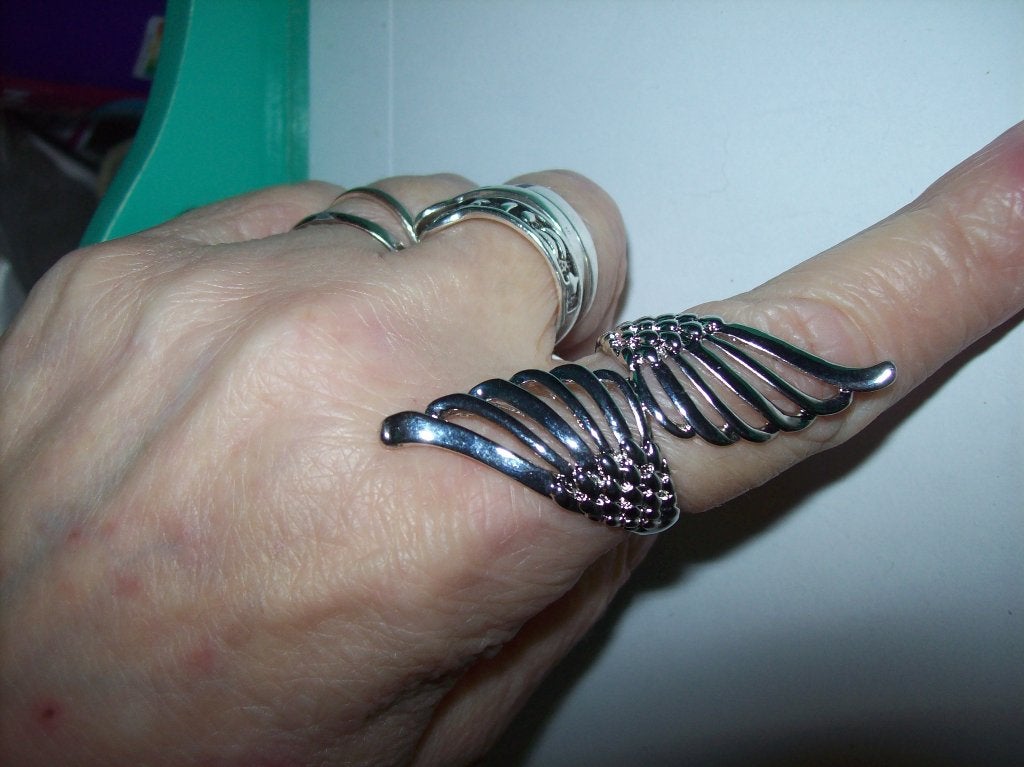 Ring Zilvertint Lang Vleugels Fraai model Maat 18, 18 tot 19, Nieuw, Dame, Zilver