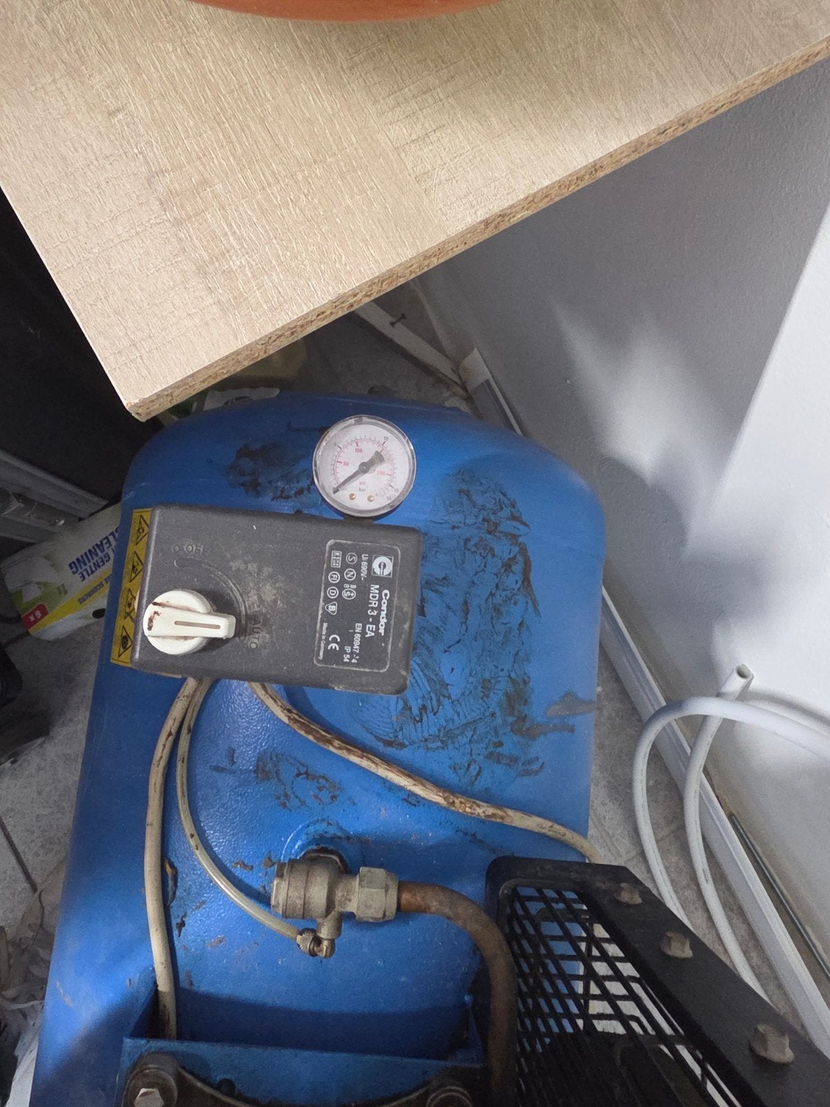 Airhouse Compressor FA 35-15, 2002, 10 bar, 3/2.2 HP/KW, Ophalen of Verzenden