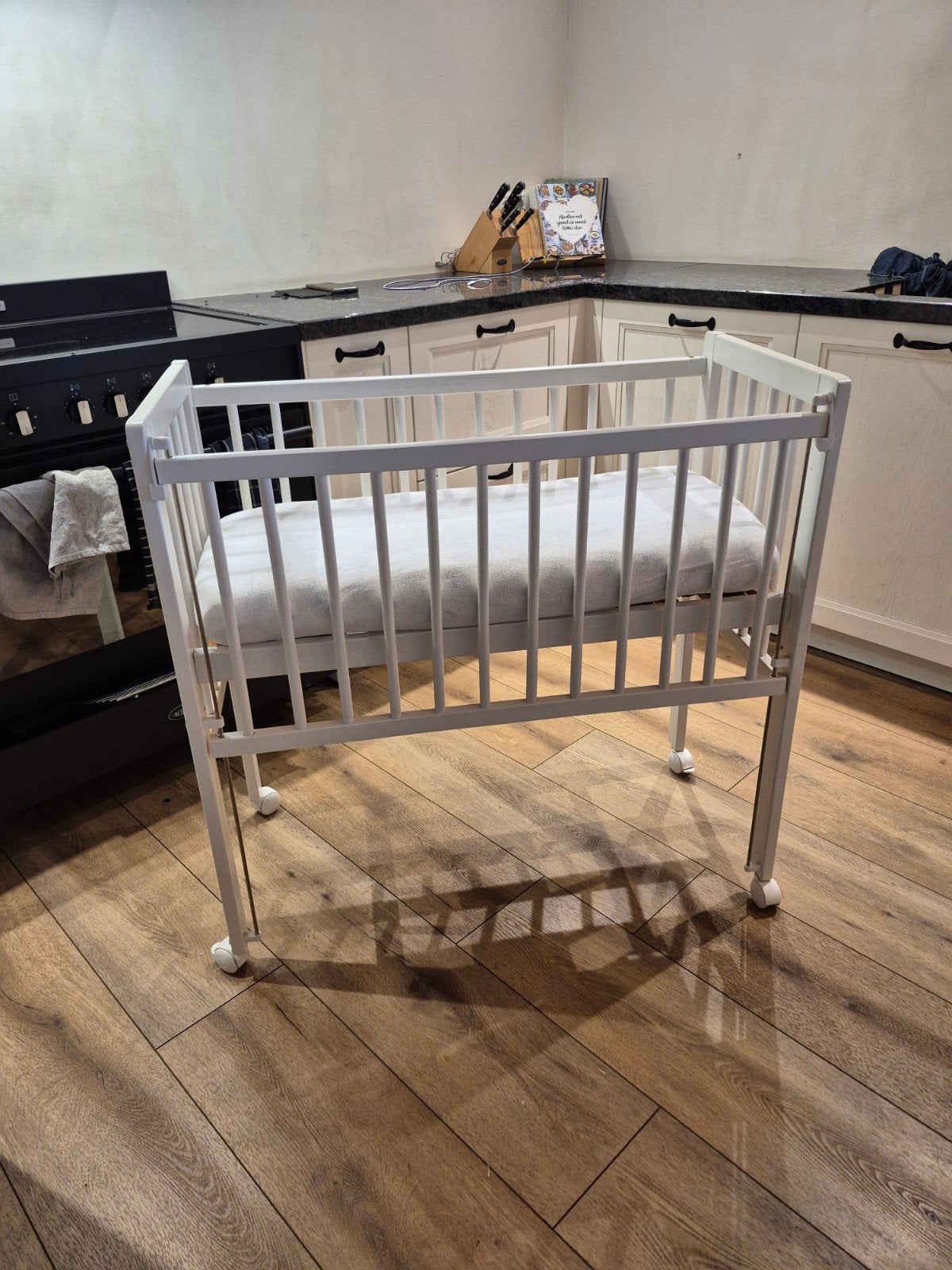 Petit Amelie cosleeper met Matrasjes (40x90 ), Ophalen, Wieg