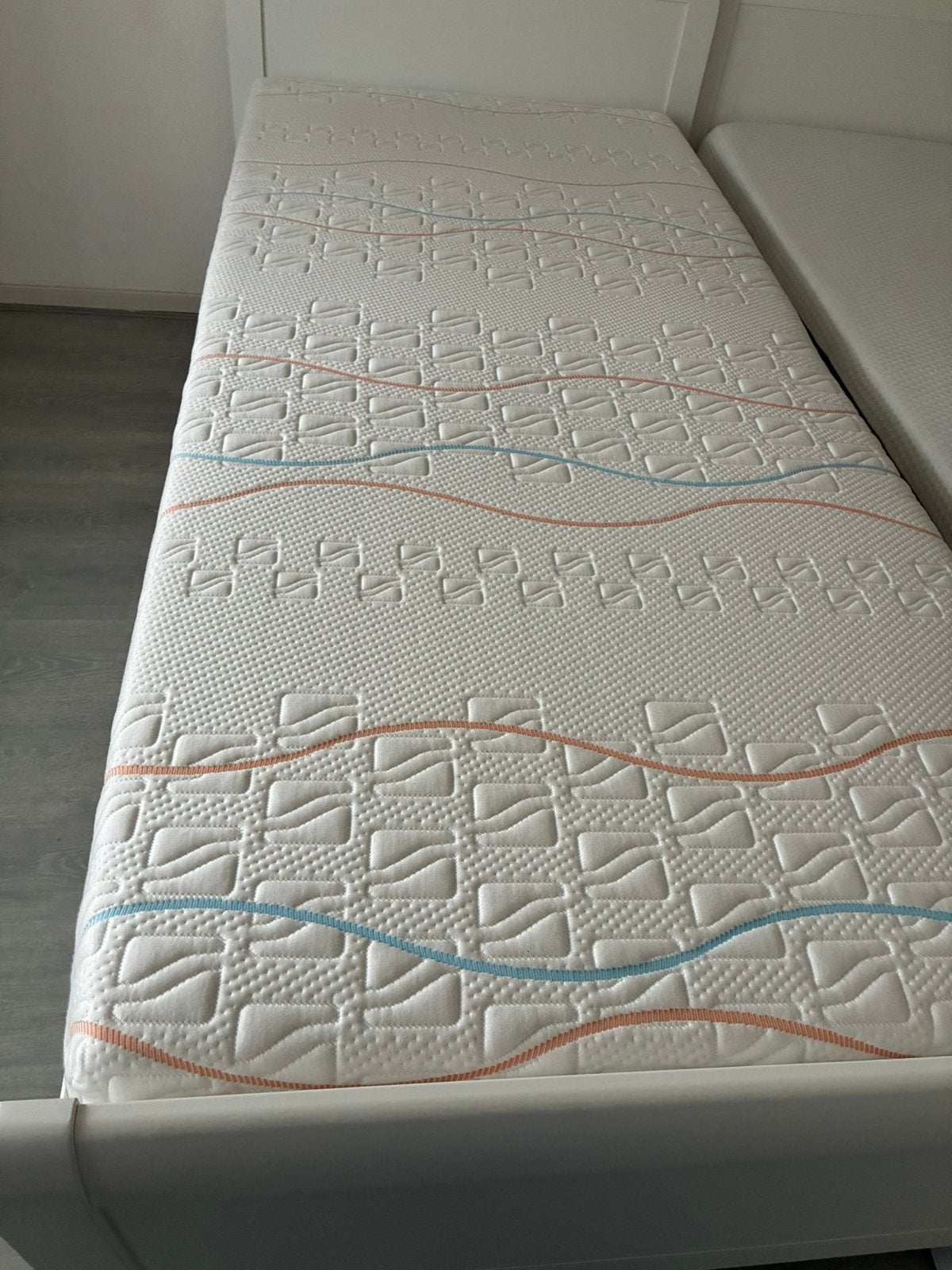 M Line matras slow motion 6  90x200, Ophalen, 90 cm, Eenpersoons, Zo goed als nieuw
