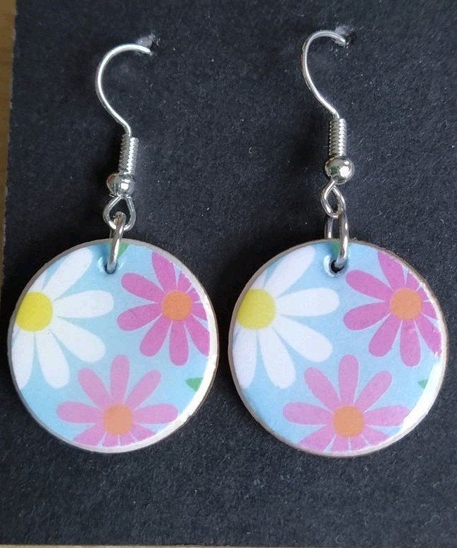 Handgemaakte unieke oorbellen, lichtblauw bloemen #39, Sieraden, Tassen en Uiterlijk, Oorbellen, Ophalen of Verzenden, Nieuw, Overige kleuren