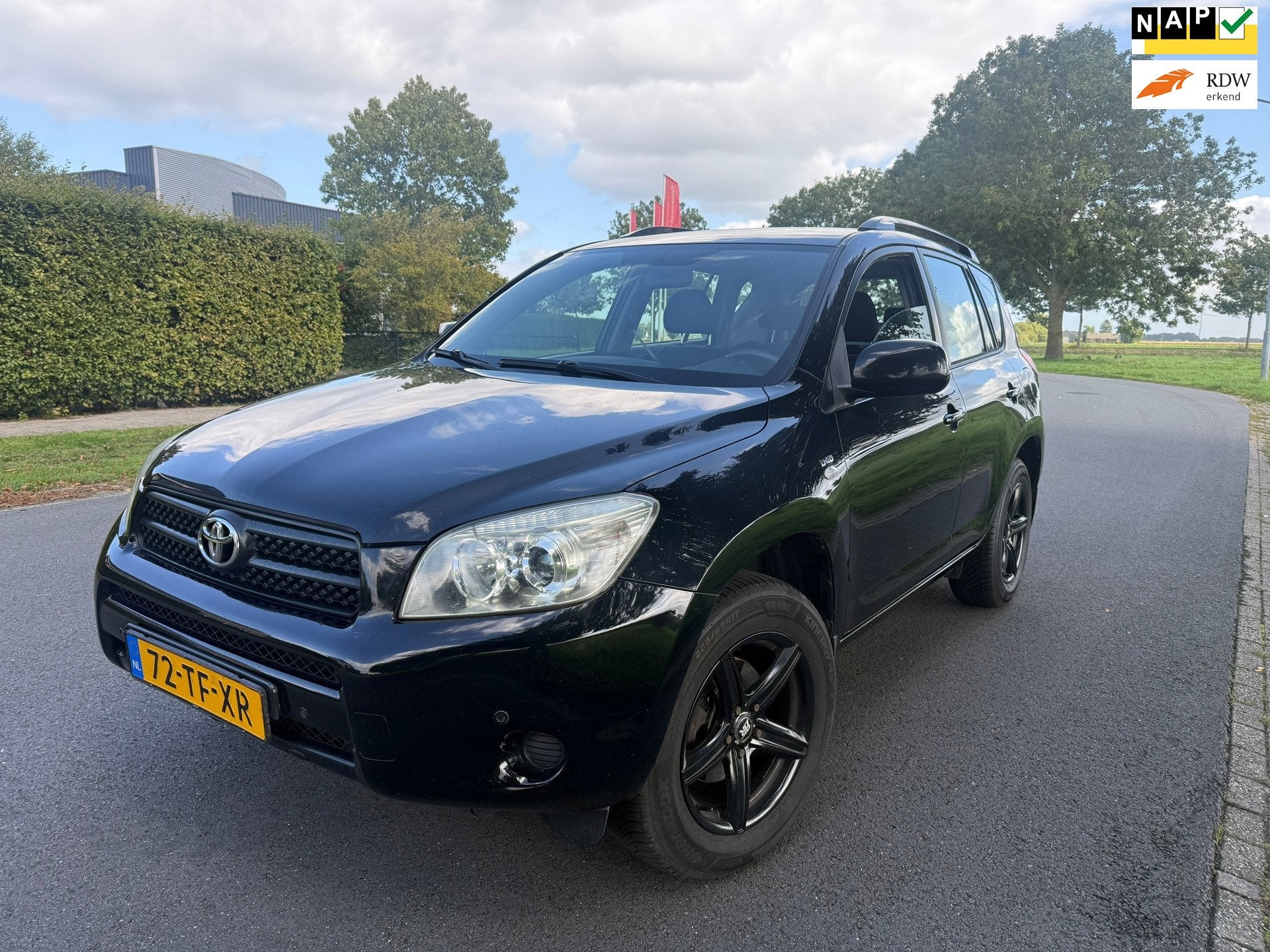 Toyota RAV4 2.2 D4D Linea Terra NAP/NAVI/AIRCO/APK