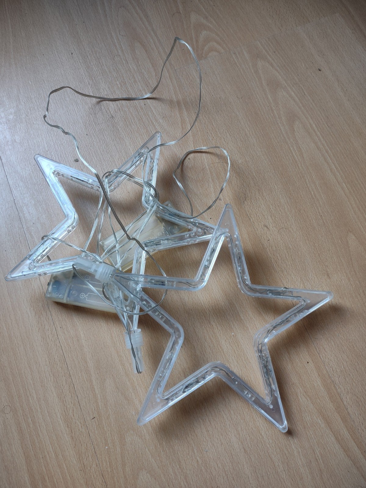 2 kerststerren, Diversen, Ophalen