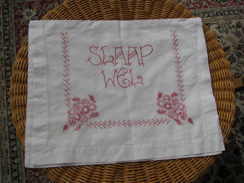 Sloop voor kussen * van LANG geleden * SLAAP WEL *, Ophalen of Verzenden