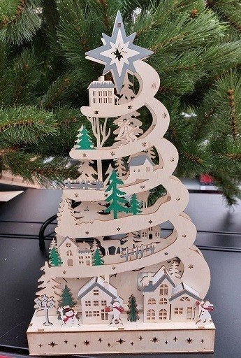 Kerstboom Kersthuis Hout H 45 br. 27 cm 15 Led Warm Wit, Diversen, Ophalen, Nieuw