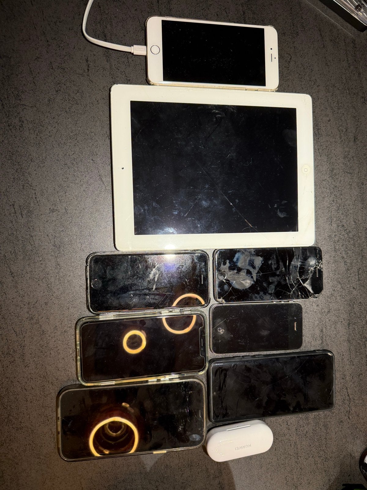 Partij defecte iPhones en een iPad - voor onderdelen/reparat, Overige modellen, Ophalen of Verzenden, Zonder simlock, Niet werkend