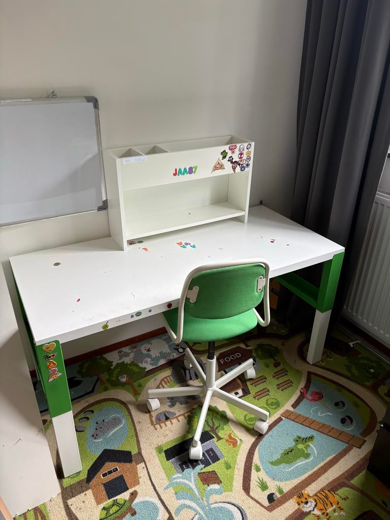 IKEA Kinderbureau Verstelbaar 128cm met Stoel en Opzetstuk, Ophalen, Gebruikt