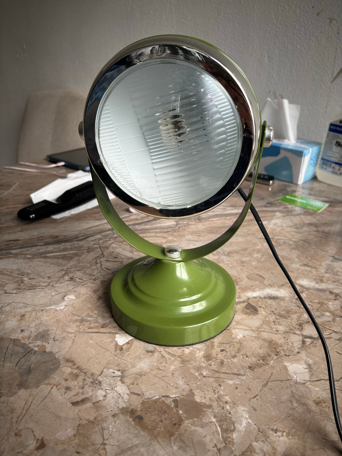 Groene vintage tafellamp / bureaulamp, Huis en Inrichting, Bureaulamp, Gebruikt, Ophalen of Verzenden, Metaal
