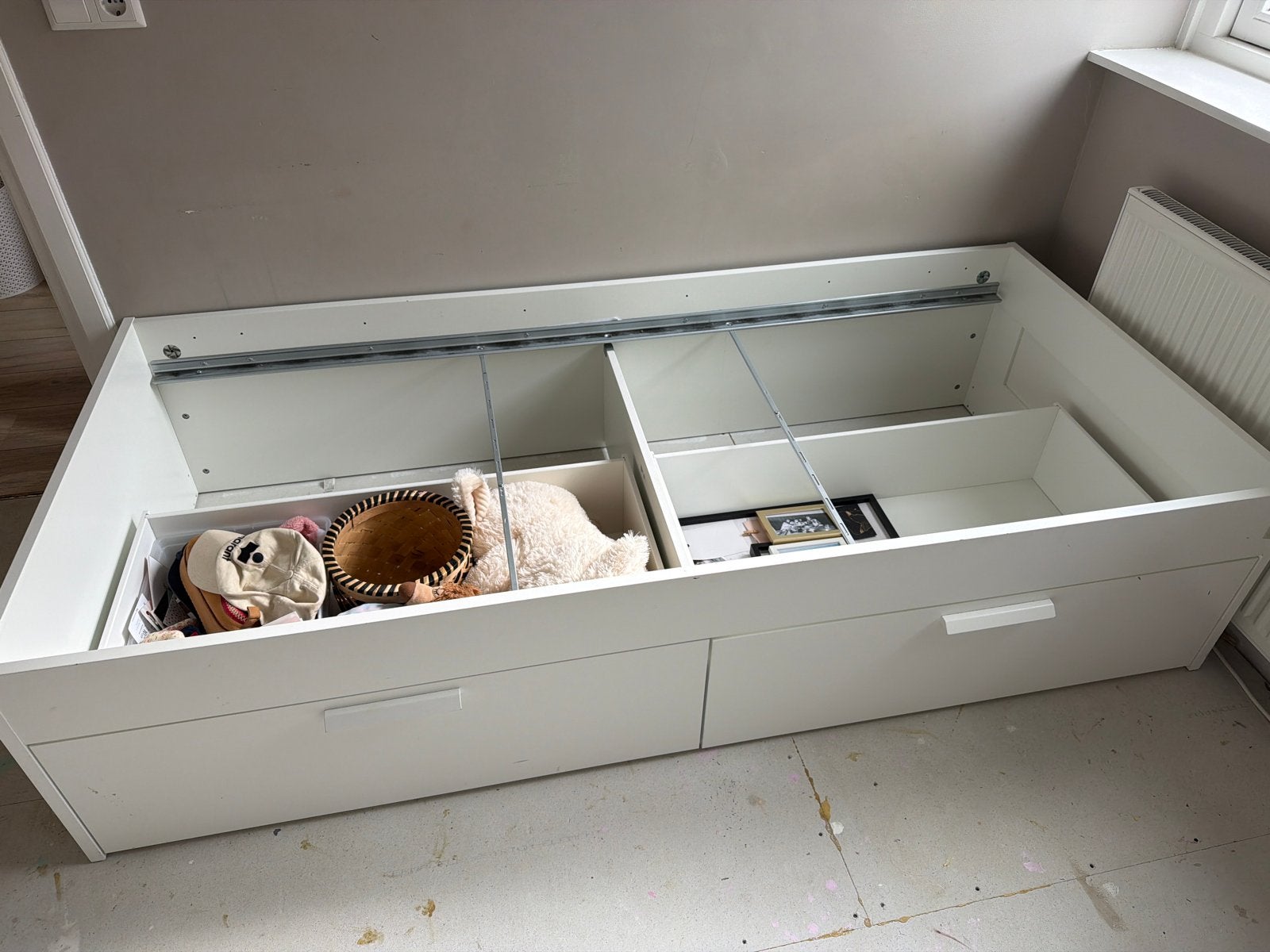 IKEA Brimnes bed met lades, wit, 90x200 cm, Ophalen, Gebruikt, 90 cm, Eenpersoons