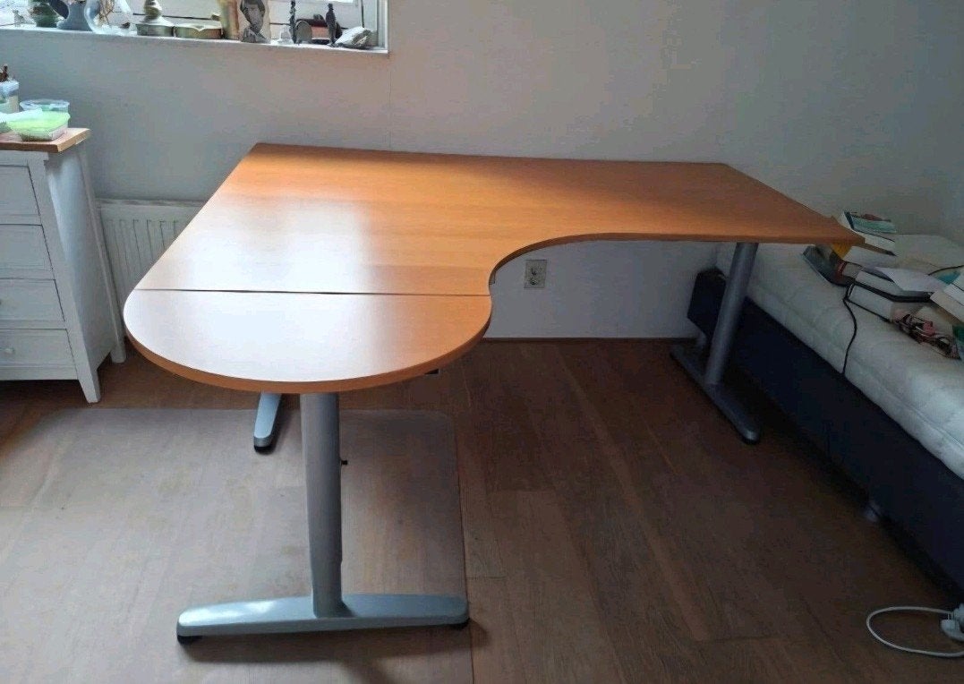 gratis bureau, Huis en Inrichting, Bureaus, Ophalen, Gebruikt, IKEA, Hoekbureau