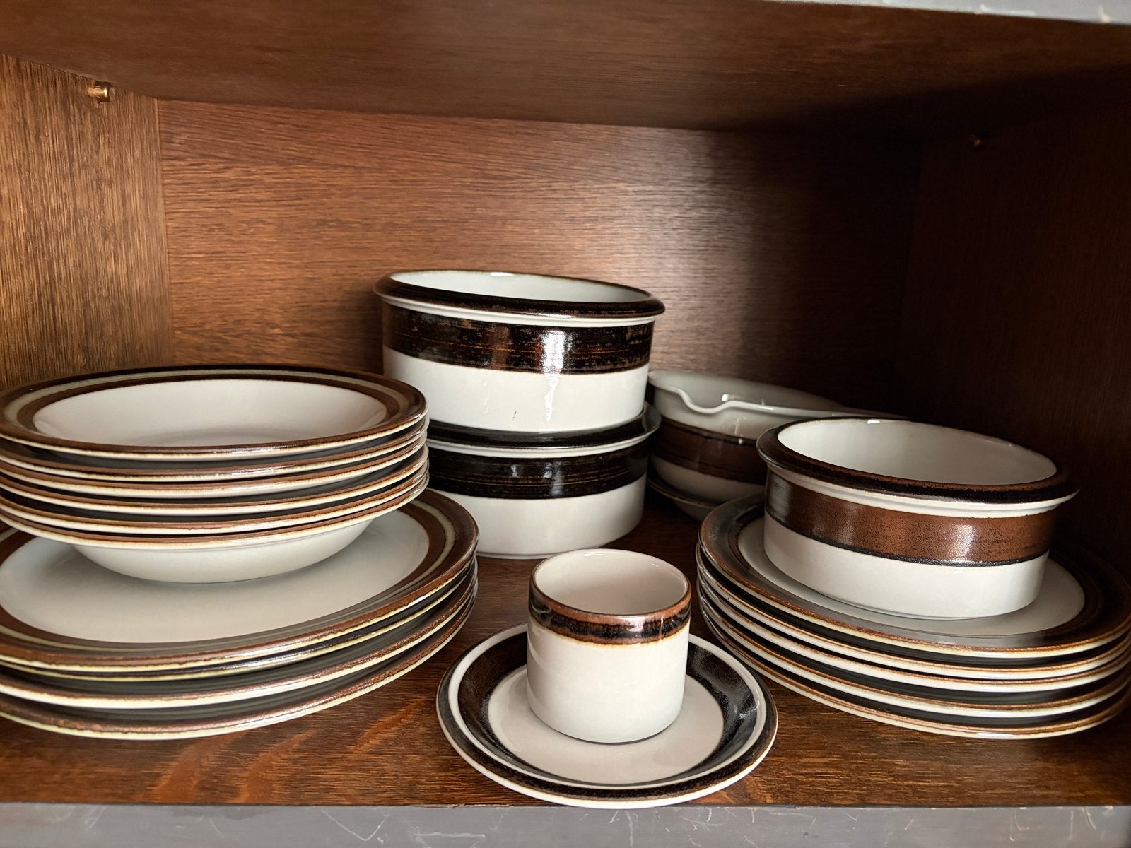Vintage Arabia Karelia servies - 22 delig Scandinavisch desi, Antiek en Kunst, Ophalen