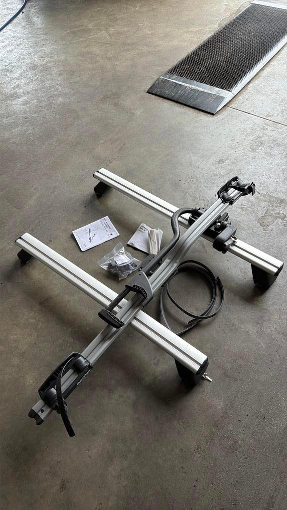 Originele dakdrager met fietsendrager Skoda Octavia 2020>, Ophalen, Zo goed als nieuw, Dakdrager, 8765rt