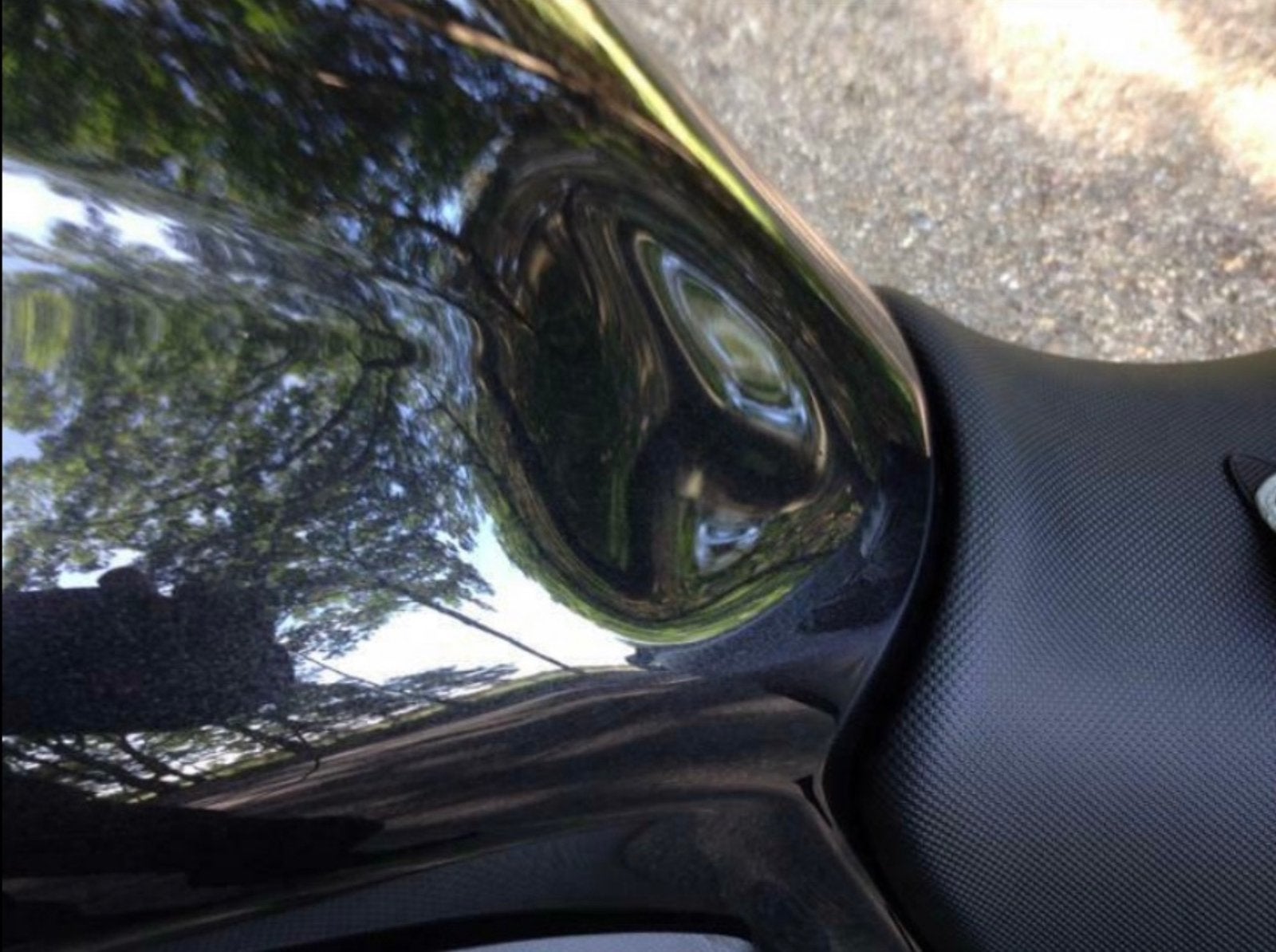 Benzine tank Honda VFR 1200 F (VFR 1200 +DCT (SC70) black, Motoren, Ophalen, Gebruikt