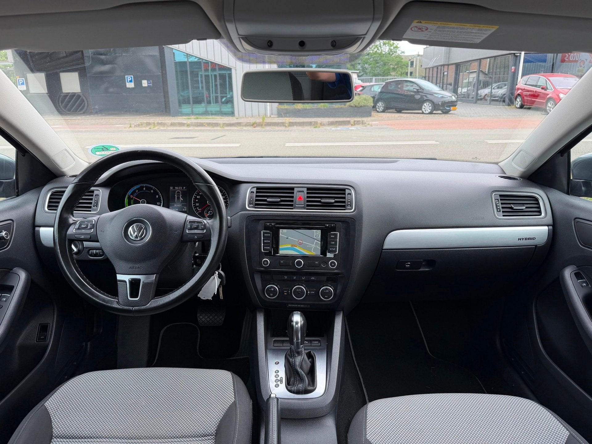 Volkswagen Jetta 1.4 TSI Hybrid Comfortline Aut/Navigatie/Cr, Auto's, Gebruikt, Euro 6, 4 cilinders, 150 pk
