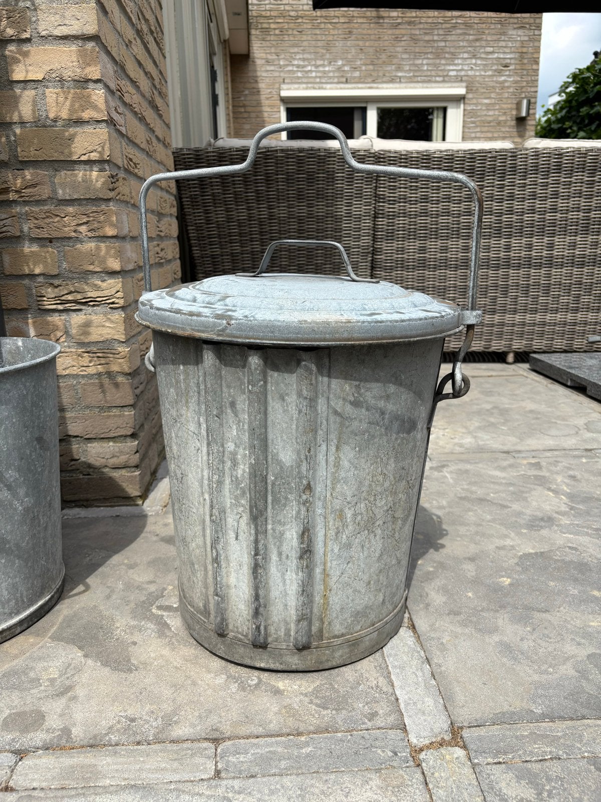 Zinken afvalemmer met deksel - Vintage zinken emmer, Ophalen