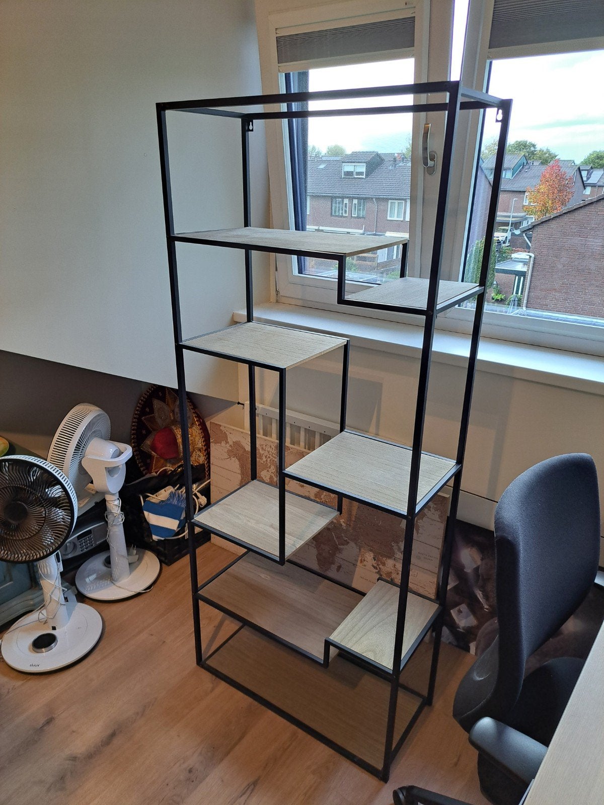 Moderne vakkenkast - 170x72x32 cm - Goede staat, Met plank(en), 50 tot 100 cm, Zo goed als nieuw, 150 tot 200 cm