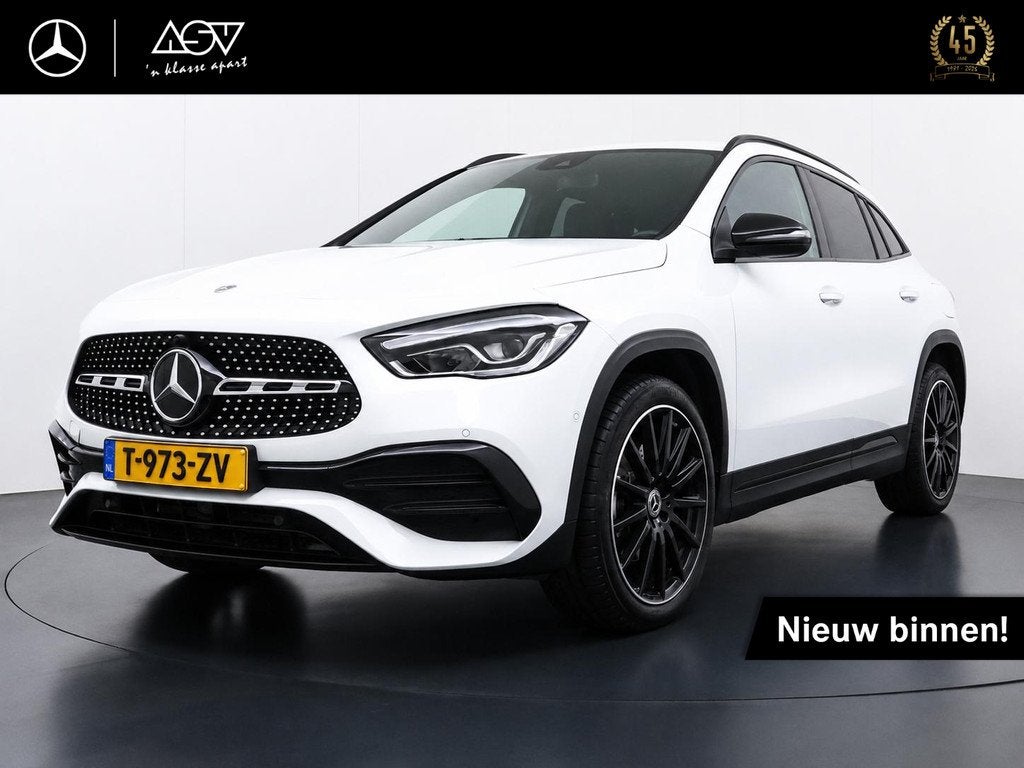 Mercedes-Benz GLA-klasse 250 e AMG Line | Trekhaak | 20" Mul, Auto's, Mercedes-Benz, 4 cilinders, 16 kWh, Wit, Bedrijf