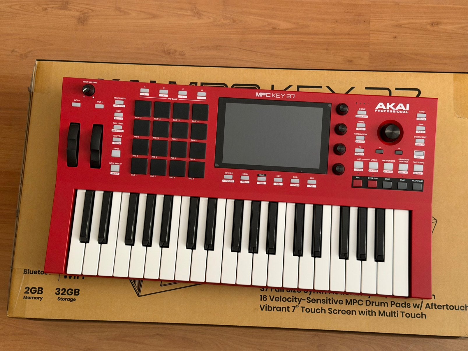 AKAI MPC Key 37 - Muzikale Productie Workstation, Overige merken, Zo goed als nieuw, Aanslaggevoelig, Overige aantallen