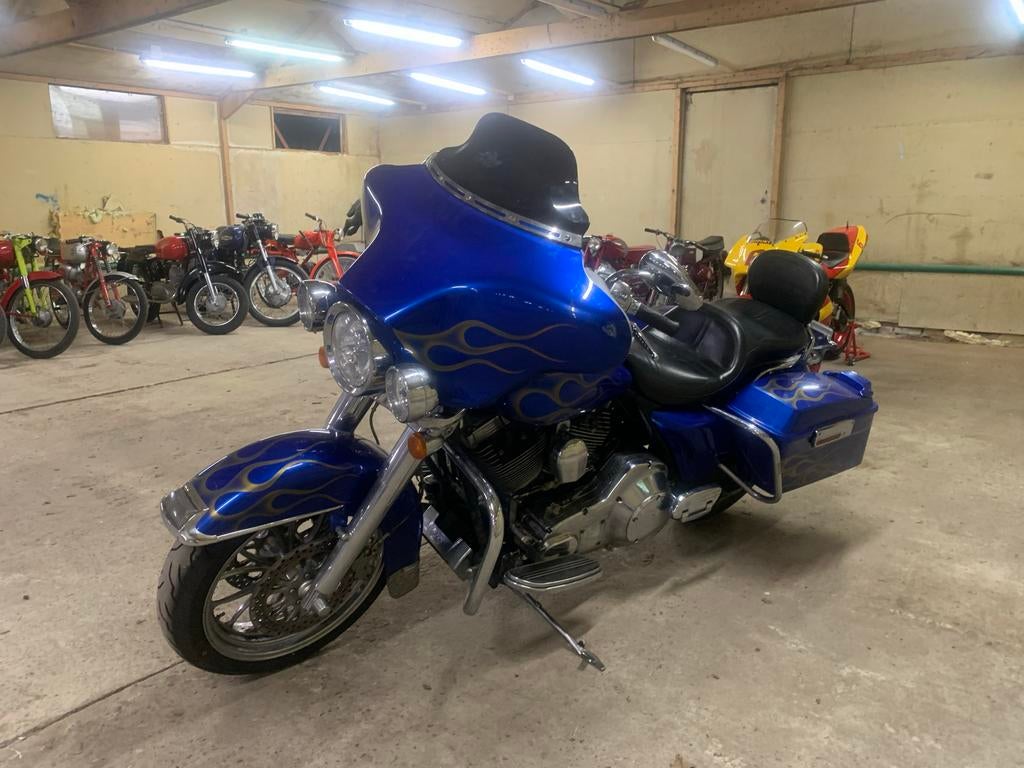 Harley Davidson Electra Screaming Eagle - Unieke Chopper, 1680 cc, Info@harley.com, Handgeschakeld, 2 cilinders