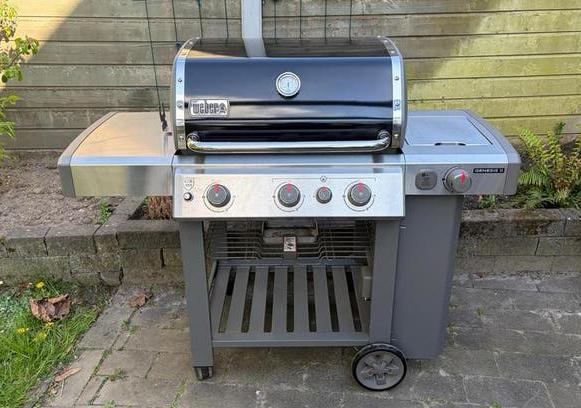 Weber Genesis II E-335 gasbarbecue – incl. veel accessoires, Ophalen, Gebruikt