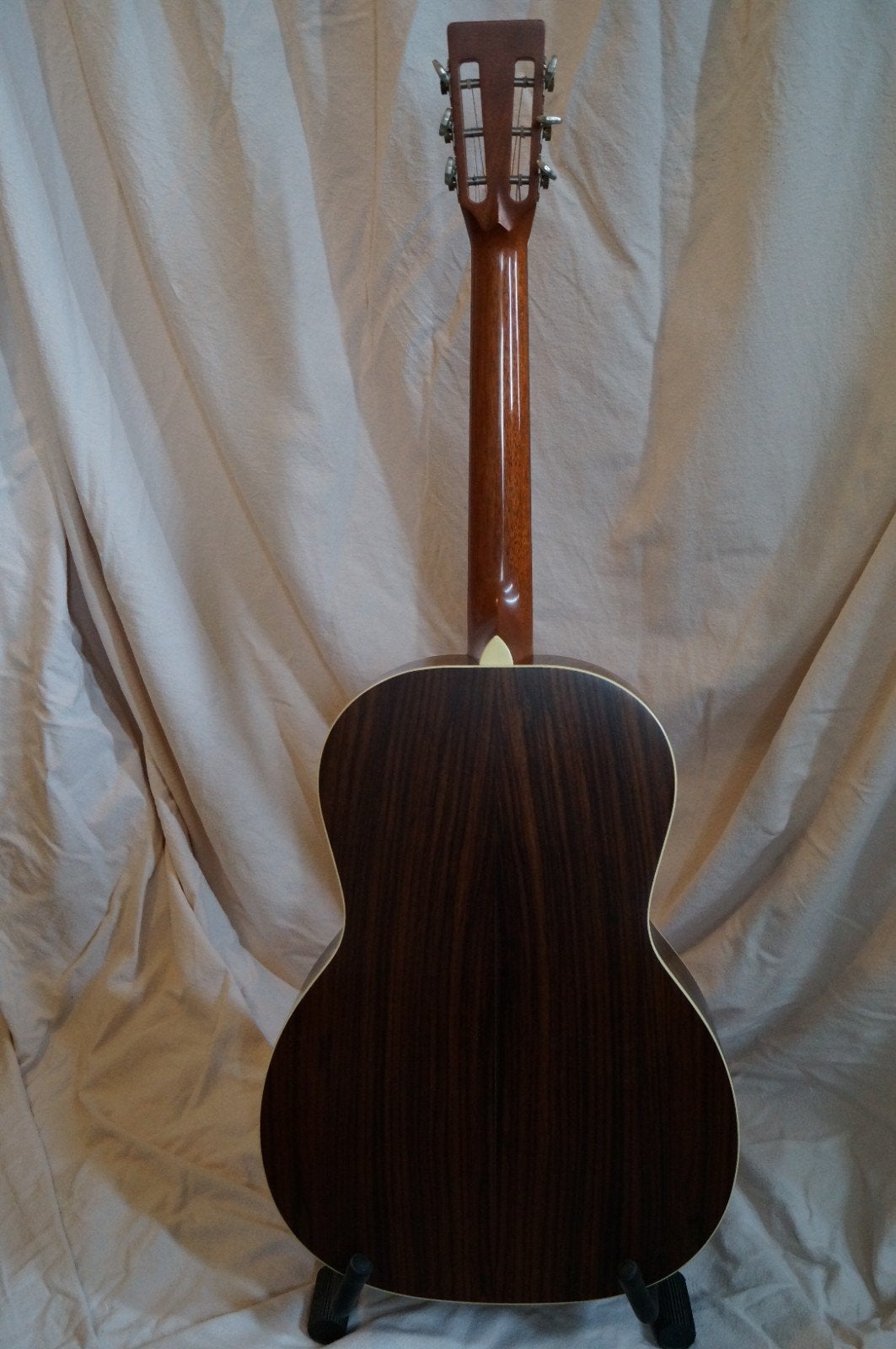 Foto 3 van mooie breedlove gitaar met originele koffer