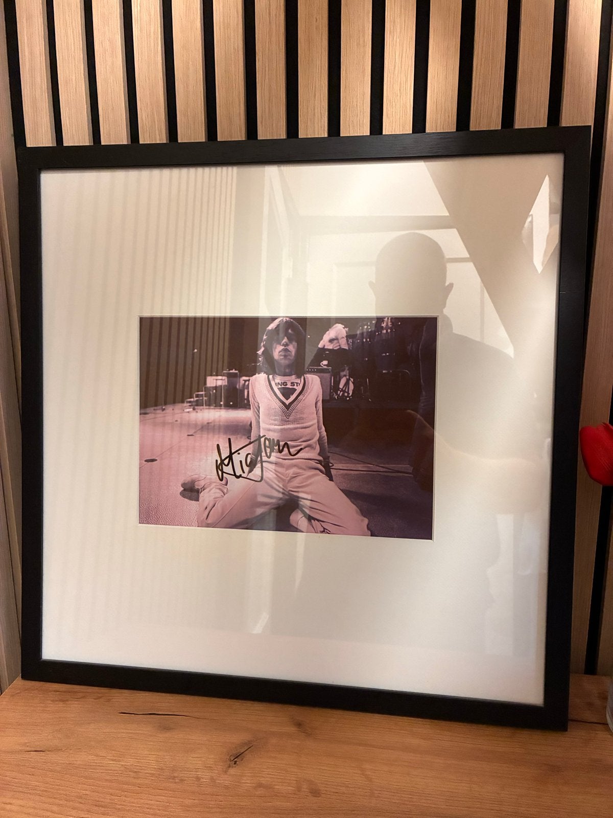 Gesigneerde foto Mick Jagger ingelijst 53x53 cm, Ophalen, Foto, Fotografie, Gesigneerd
