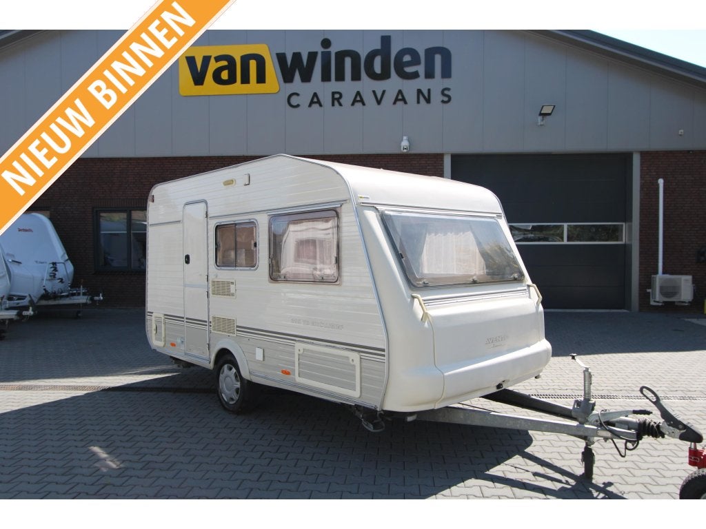 Avento Exclusief 395 TD Voortent-1997-Dwarsbed, Avento, Bedrijf, 750 - 1000 kg, Kachel