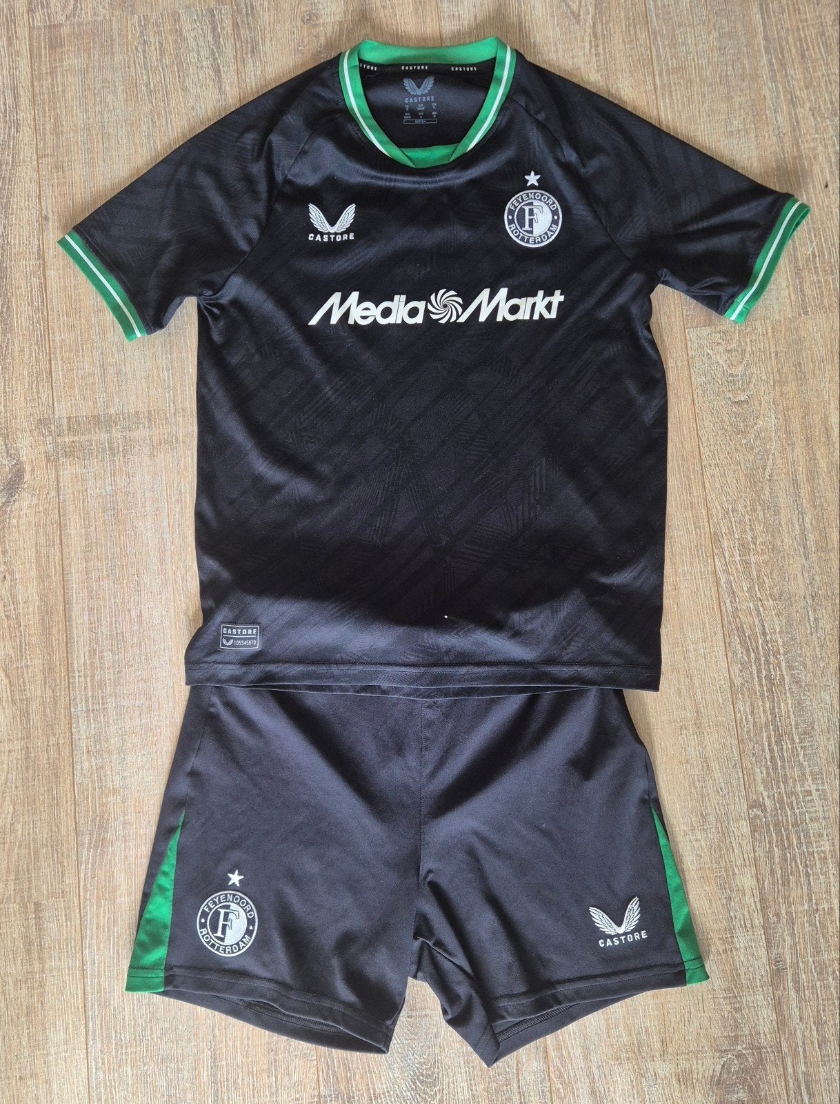 Feyenoord tenue 2023/2024 - Maat 158CM, Kinderen en Baby's, Ophalen of Verzenden, Gebruikt, Castore, Jongen of Meisje