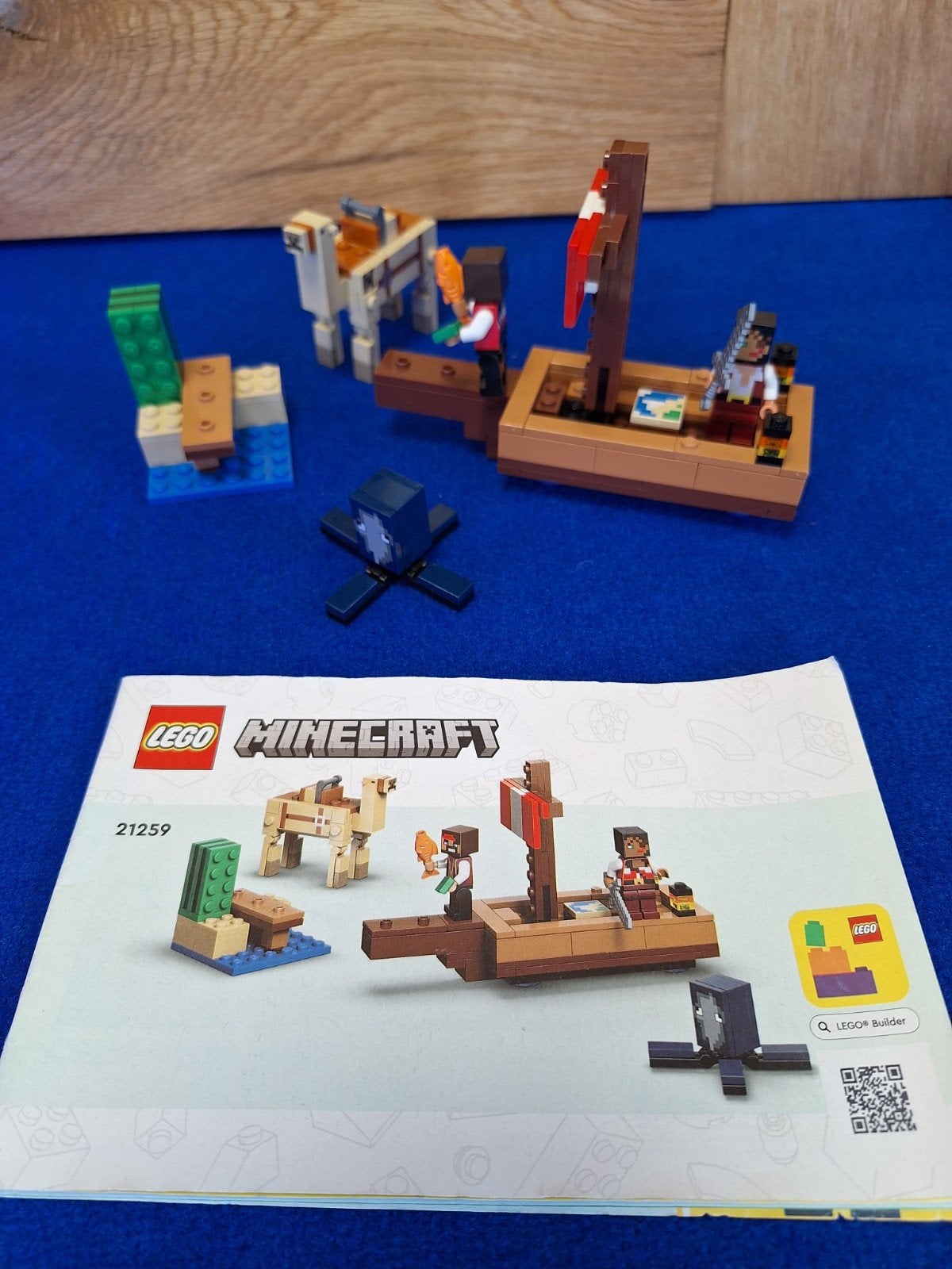LEGO Minecraft Het Bijen Huis 21259, Minecraft, Lego, Compleet, Ophalen of Verzenden
