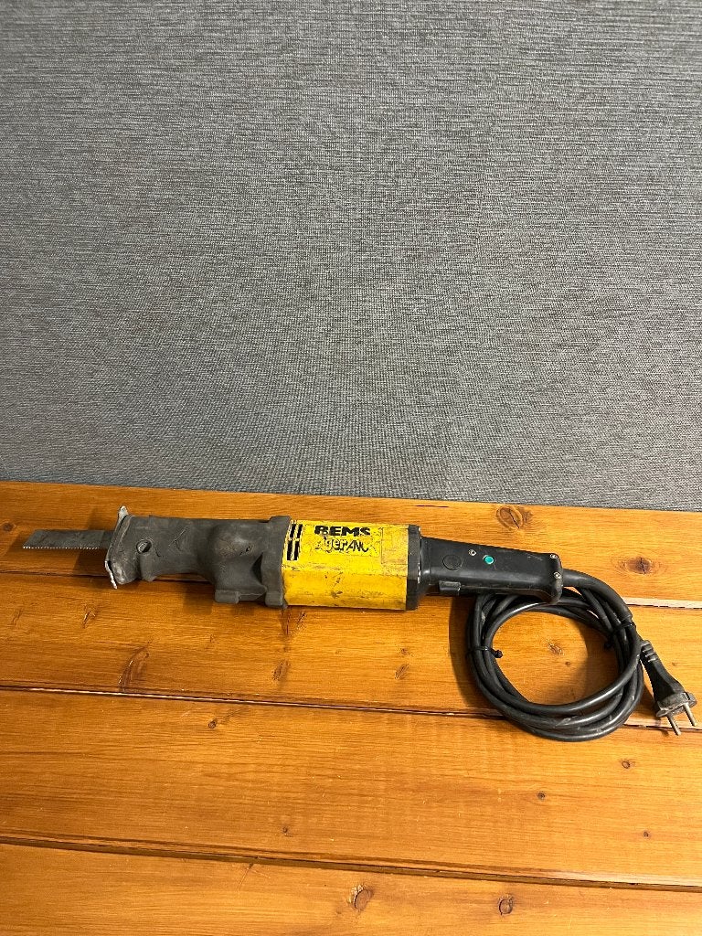Rems Tiger Type 56 reciprozaag , schrobzaag , zaagmachine, Gebruikt, REMS, 600 tot 1200 watt, Ophalen of Verzenden