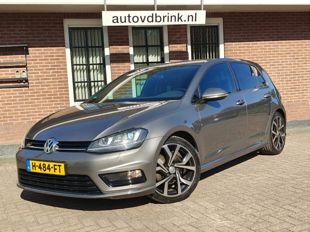 Volkswagen Golf 1.4 TSI Bns Ed. R-LINE / STOELVERWARMING / N, Auto's, 125 pk, Gebruikt, Euro 6, 4 cilinders