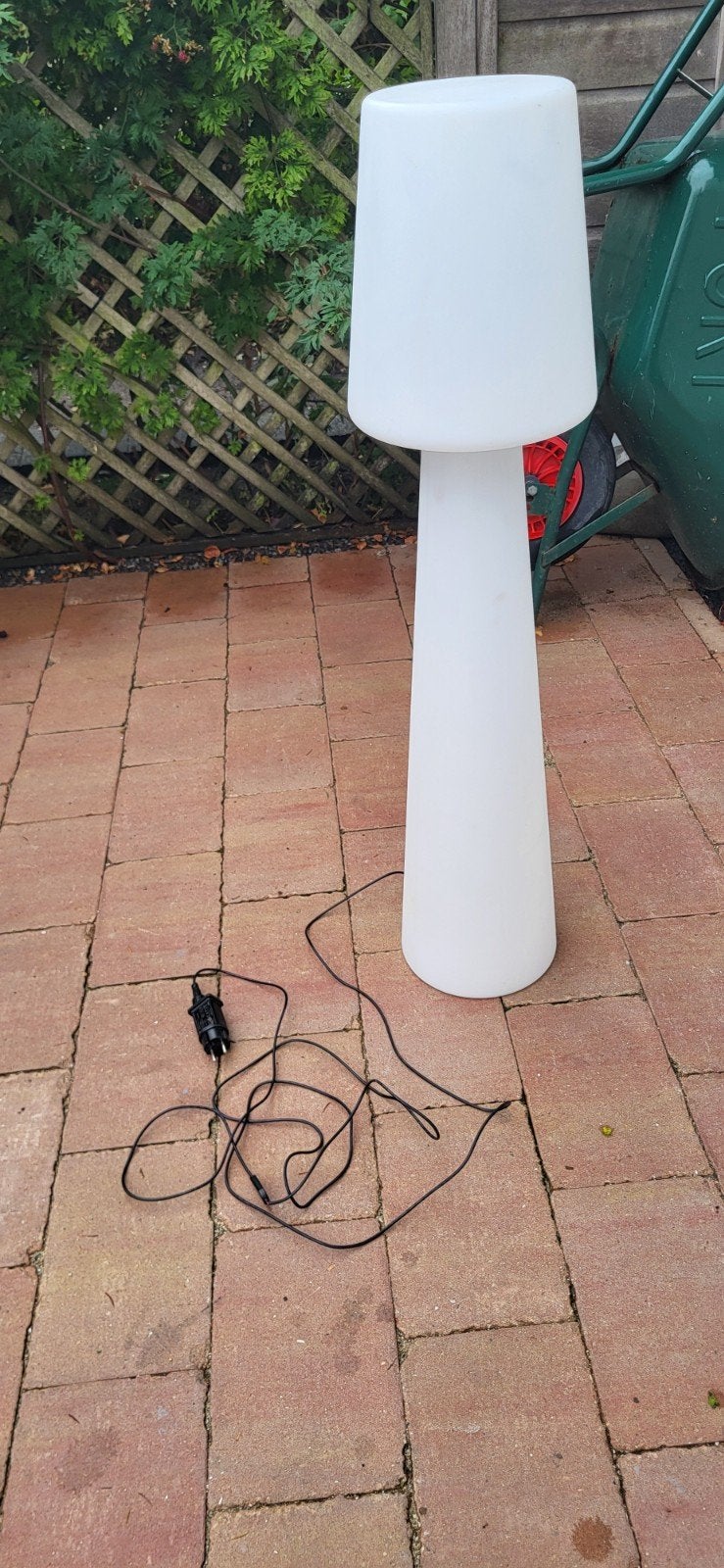 buitenlamp (waterdicht), Ophalen, Kunststof, Minder dan 50 watt, Staande lamp