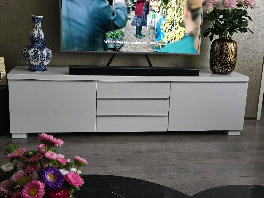 Witte dressoir, Ophalen, Strak, 150 tot 200 cm, Zo goed als nieuw
