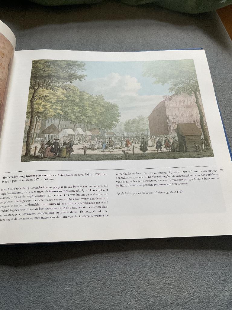 Boek Utrecht getekend, Ophalen of Verzenden, Gelezen