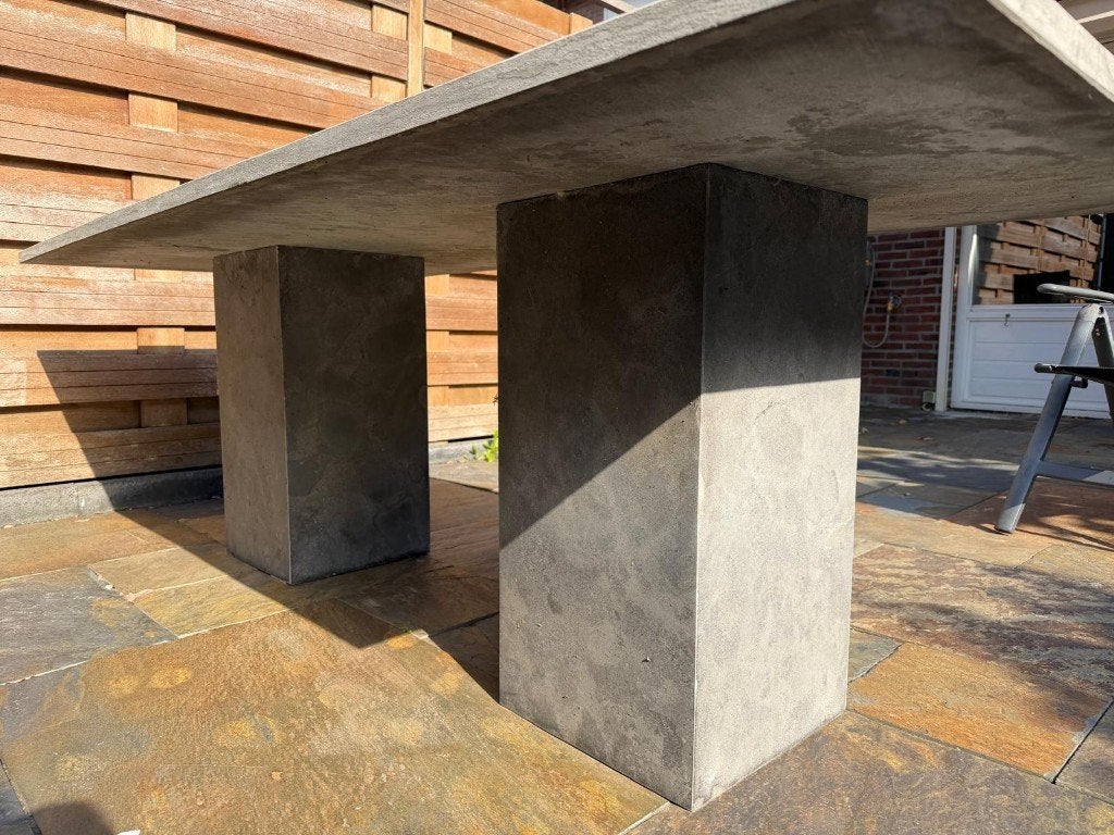 Gratis hardstenen tuintafel, Tuin en Terras, Ophalen, Gebruikt, Rechthoekig, Overige materialen