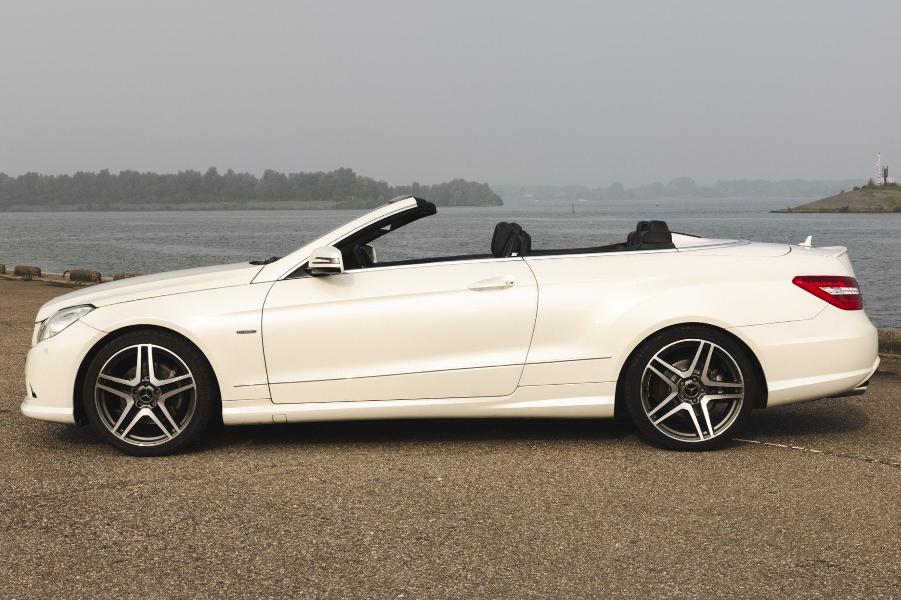 Mercedes-Benz E-Klasse Cabrio 200 CGI Avantgarde (bj 2011), Automaat, Euro 5, Achterwielaandrijving, 4 cilinders