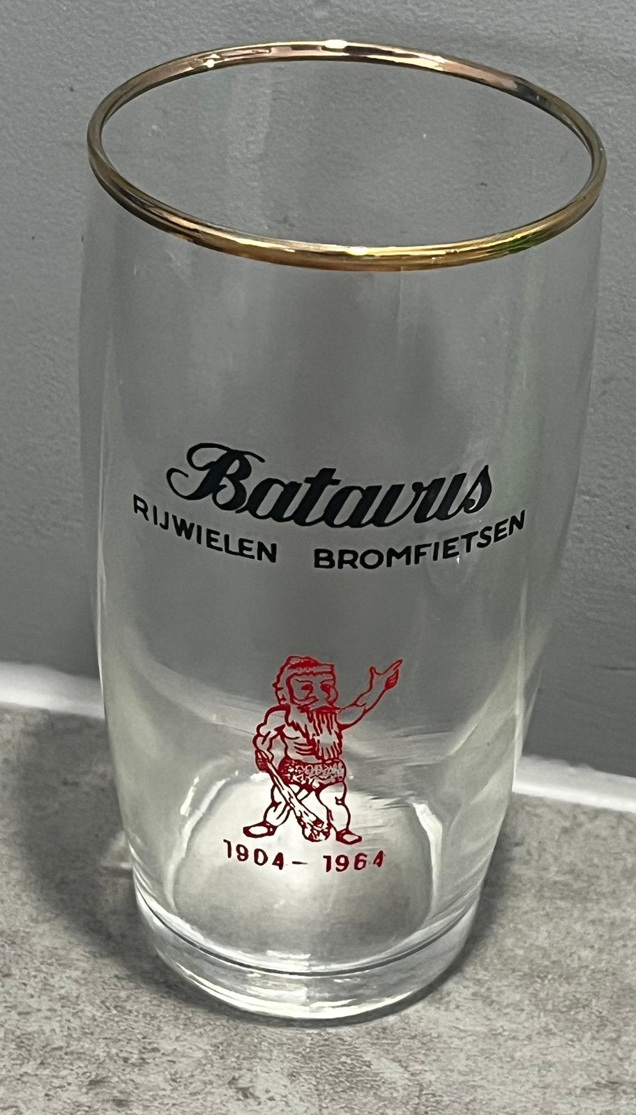 bierglas 60 jaar 1964 Batavus rijwielen fietsen  Heerenveen, Verzamelen, Ophalen of Verzenden, Zo goed als nieuw, Overige typen