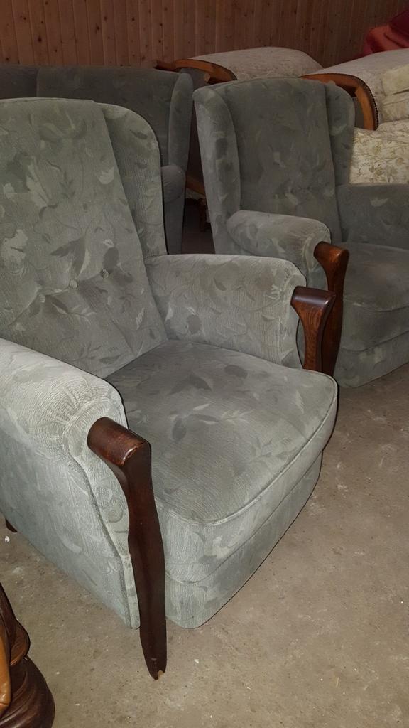 Eiken fauteuis met bank, Ophalen