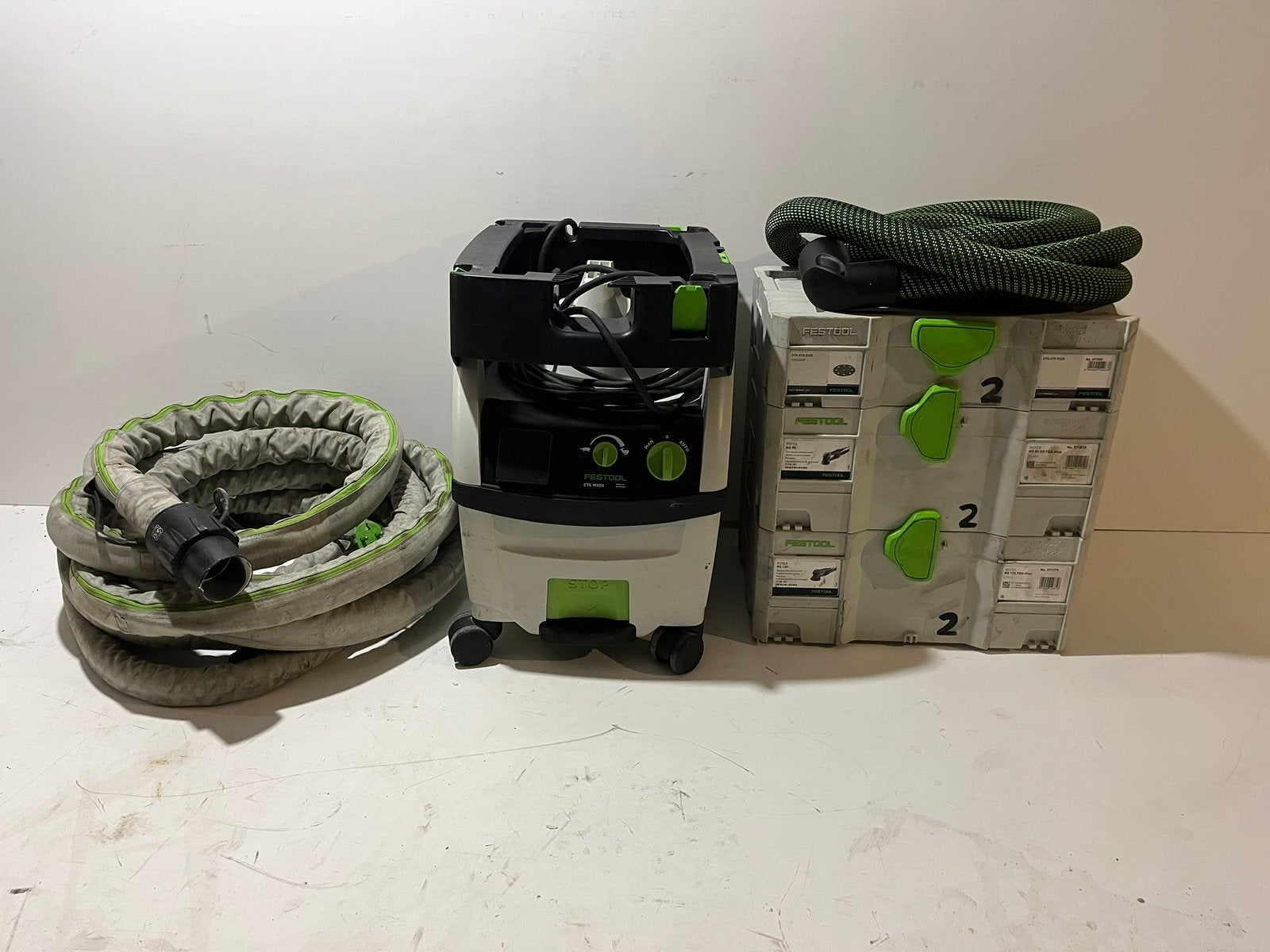 Festool set schuurmachines + toebehoren (zie omschrijving), Doe-het-zelf en Verbouw, Ophalen, Zo goed als nieuw, Elektrisch, Overige soorten