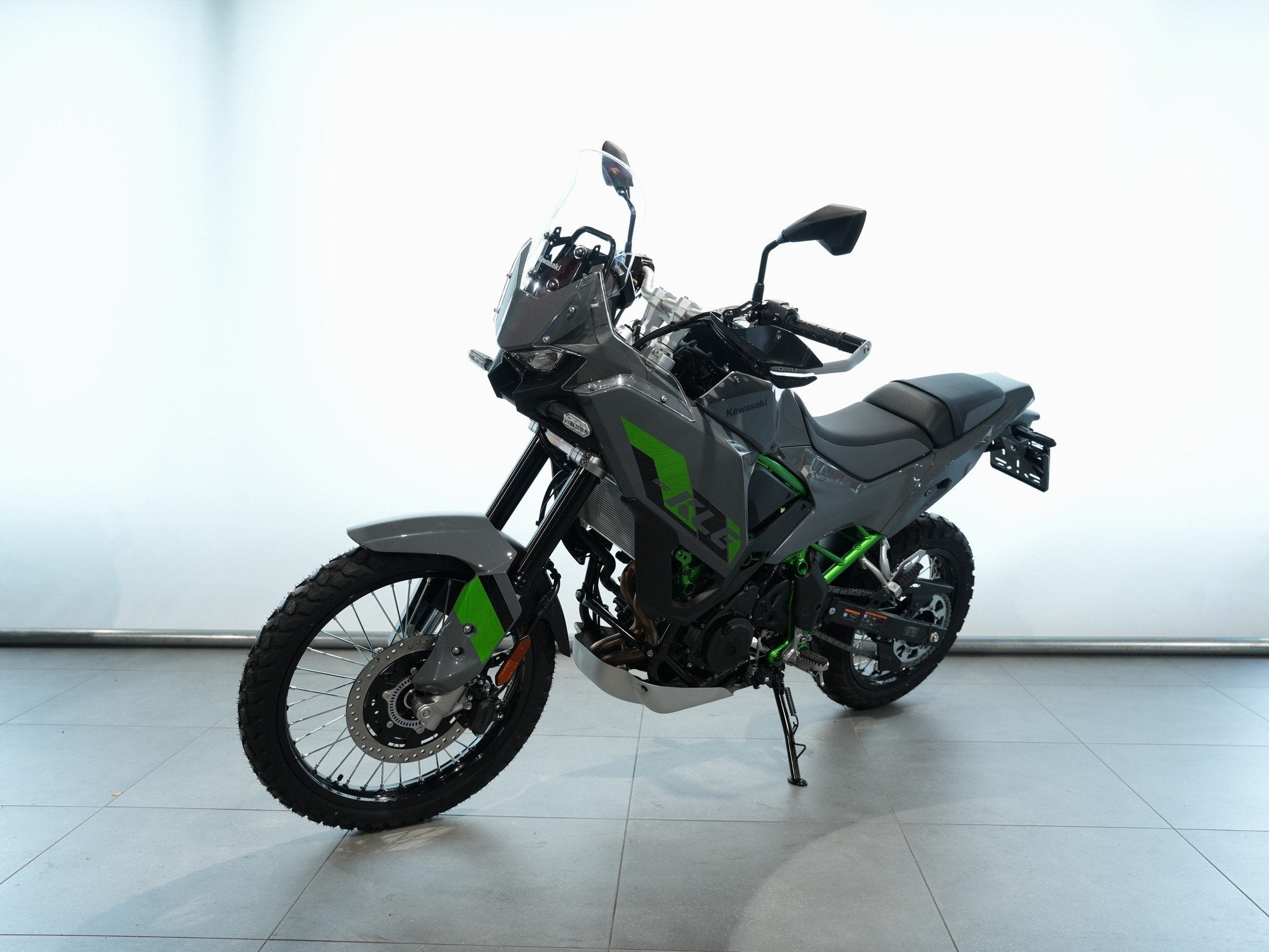 Kawasaki KLE 500 SE (bj 2026), Motoren, Motoren | Kawasaki, Bedrijf, Info@kawasaki.nl, Toermotor, Jacobus Spijkerdreef 1-3
2132 PZ  Hoofddorp, NL