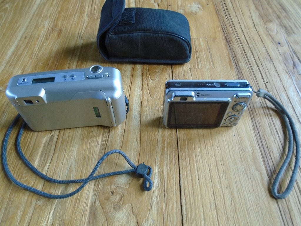 Camera, foto camera. Sony en Minolta, Ophalen, Gebruikt, Overige typen, Sony