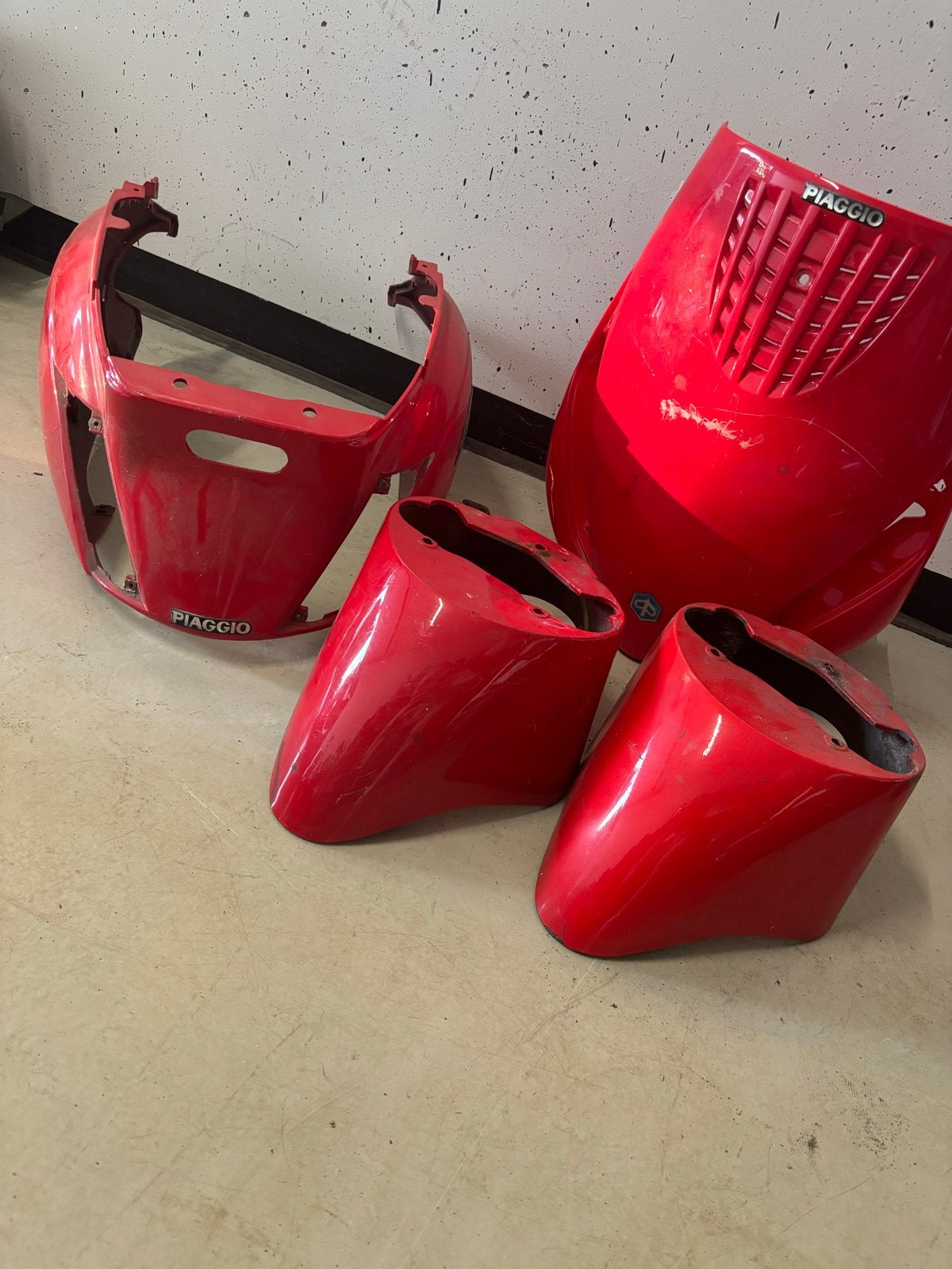 Piaggio Zip 25 Kappen Set - Rood, Ophalen, Gebruikt, Kap, Piaggio