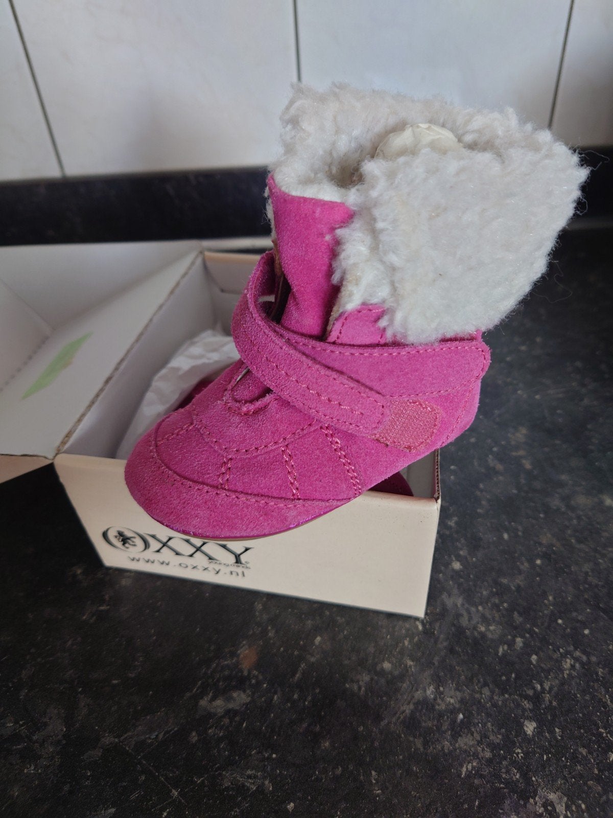 Nieuwe OXXY baby schoentjes fuchsia maat 19, Schoentjes, Meisje, Nieuw, Ophalen of Verzenden