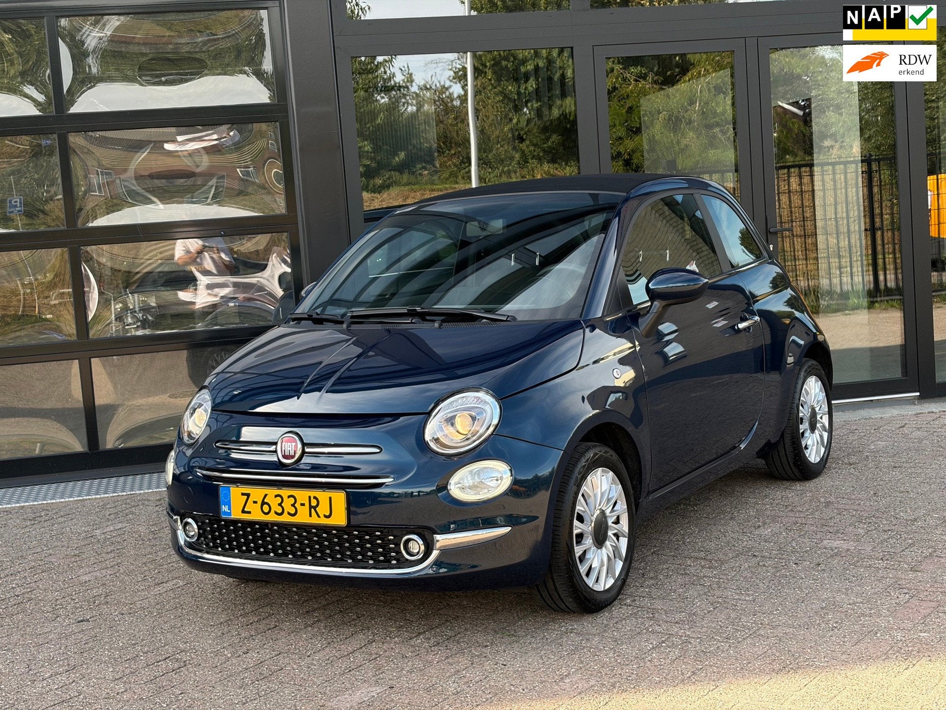 Fiat 500 C 1.0 Hybrid Dolcevita, Auto's, Voorwielaandrijving, Dealer onderhouden, Stof, 40 €/maand