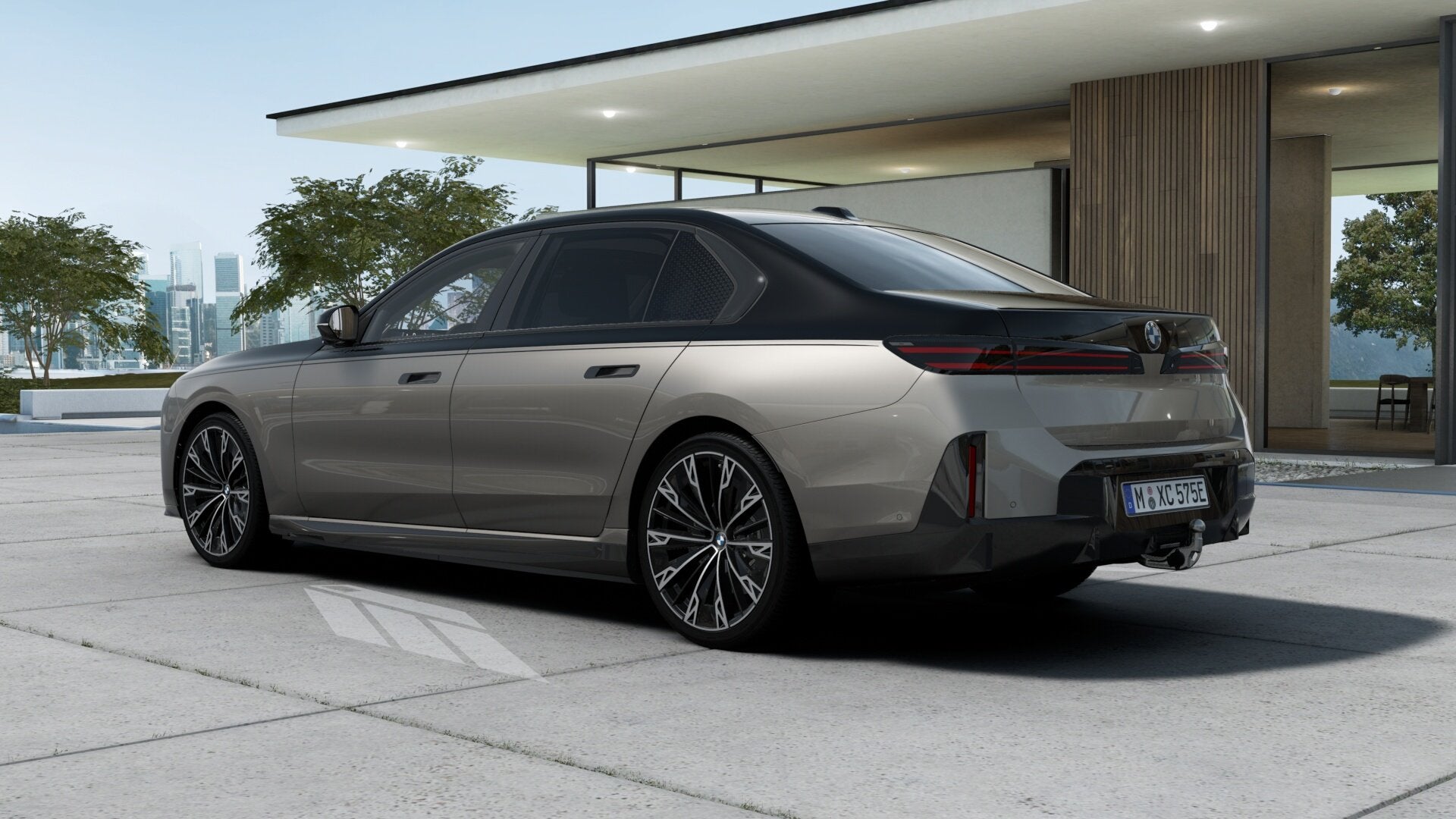 BMW i7 50 xDrive M Sport / Panoramadak Sky Lounge / Trekhaak, Automaat, Dealer onderhouden, Stoelverwarming, Zwart