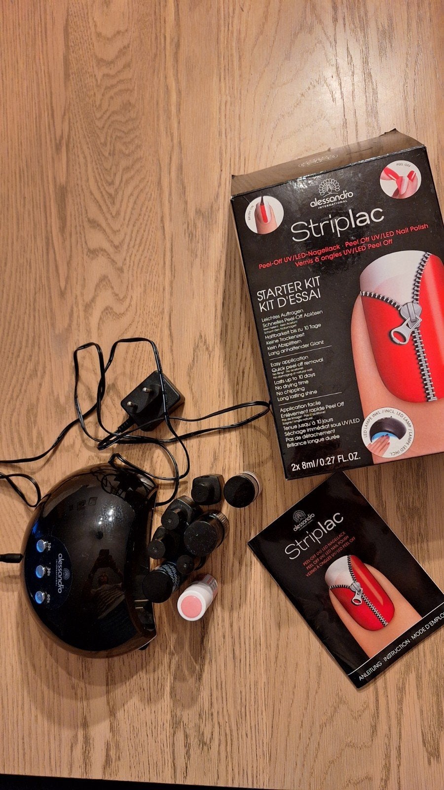 Alessandro striplac lamp en paar lakjes, Ophalen of Verzenden, Handen en Nagels