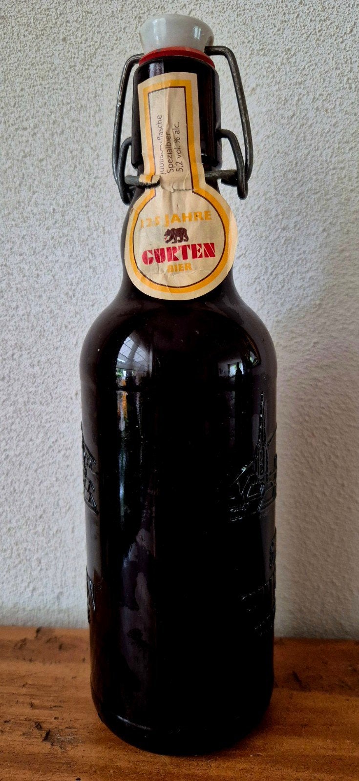 Verzamelaar. jubileum fles speciaal bier 125 jaar GURTEN, Ophalen of Verzenden, Zo goed als nieuw, Flesje(s), Overige merken