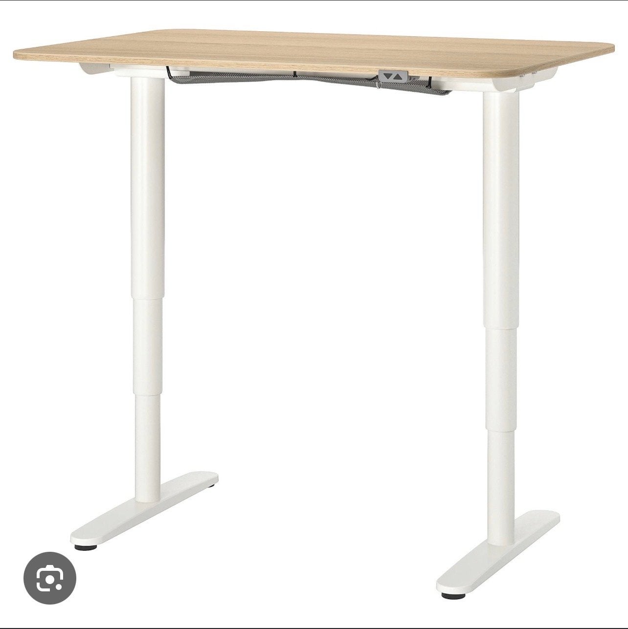 Ikea Bekant bureau 130x80 cm - verstelbaar zit-sta, Huis en Inrichting, Bureaus, Ophalen, Zo goed als nieuw