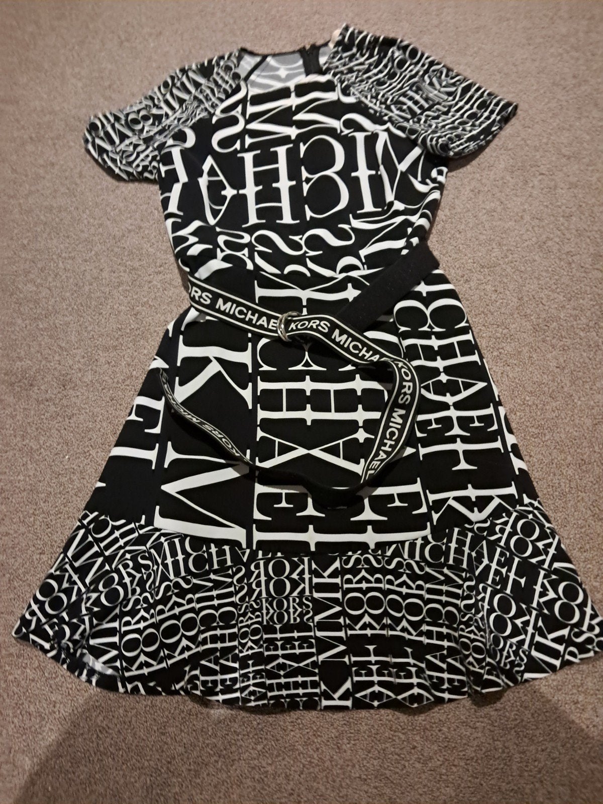 Jurk mt M is super mooi splinternieuw van Michael Kors, Ophalen of Verzenden, Nieuw